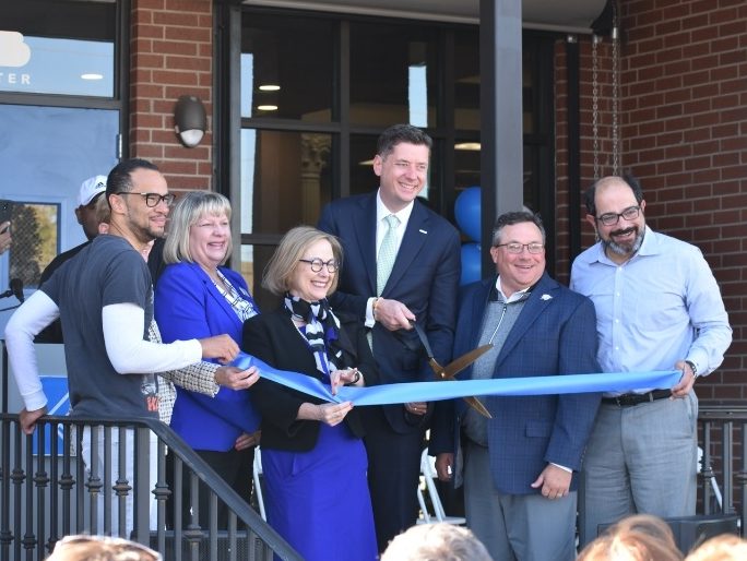 ribbon cutting ceremony