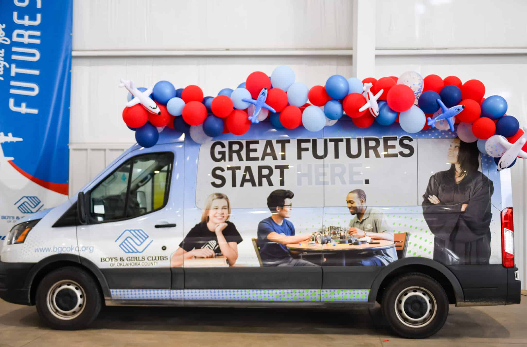 Balloon Arch + Van